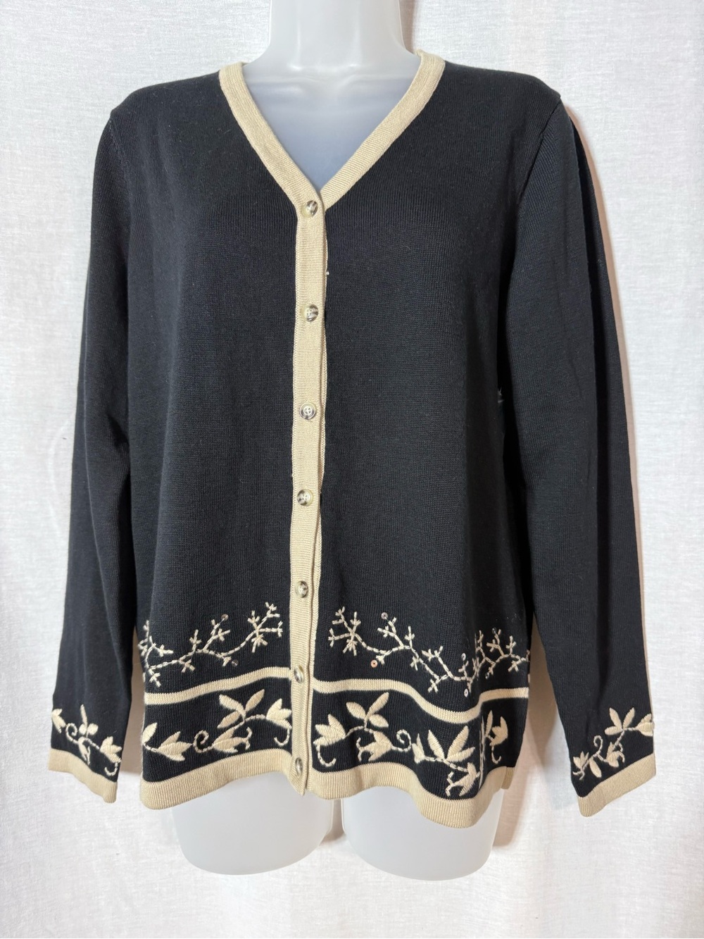 Koret Black Cardigan with Cream Trim and Floral Embroidery Size Small